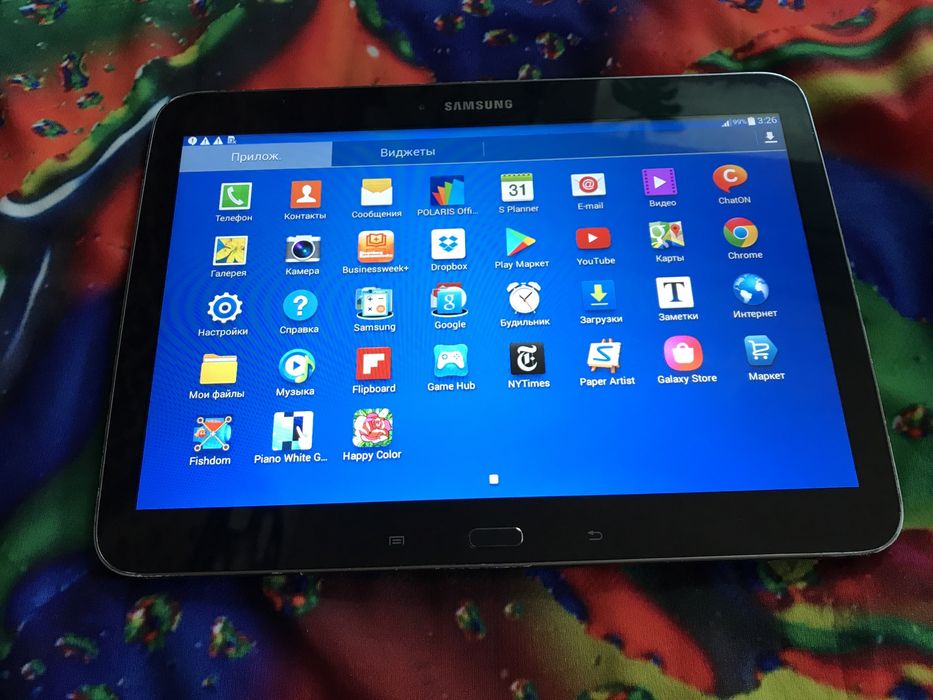 Шустрый Samsung Galaxy Tab 3. 10 дюймов. Андроид 7.1