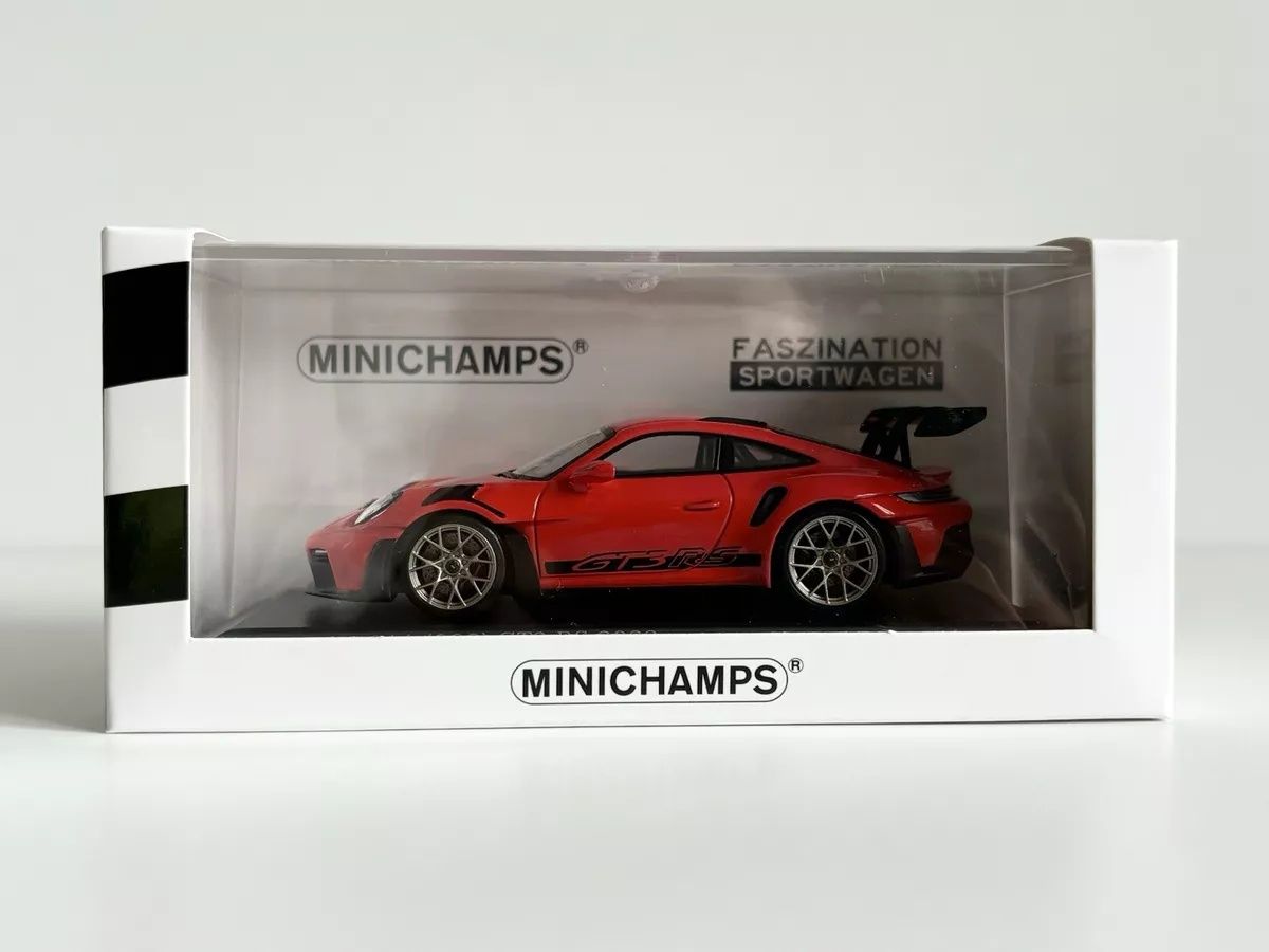 Minichamps 1:43 Porsche 911 (992) GT3 RS ano 2023