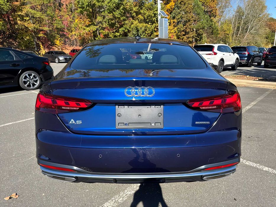 Audi A5      2023