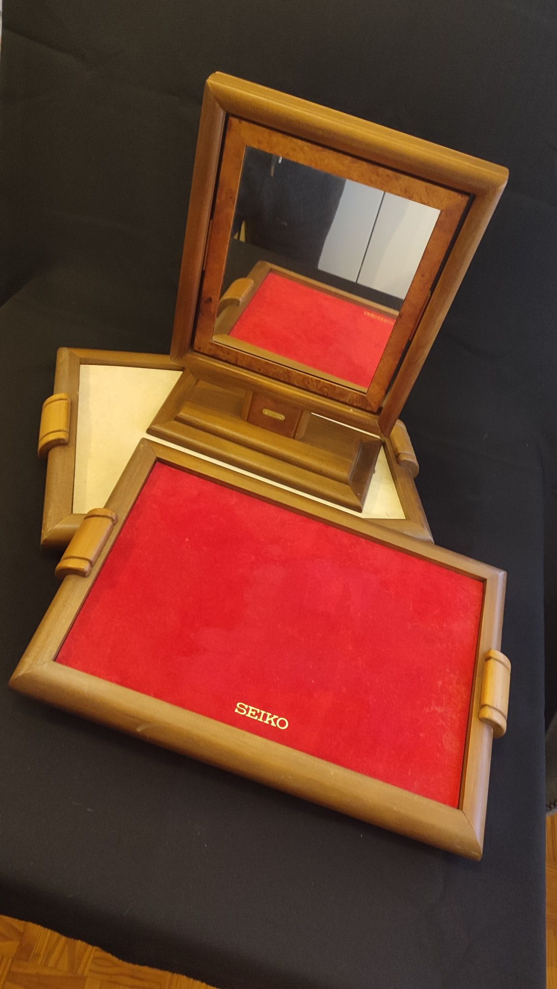 Seiko - Espelho rotativo e tabuleiros de ourivesaria