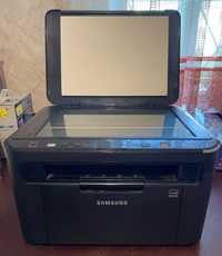 МФУ Samsung SCX-3205