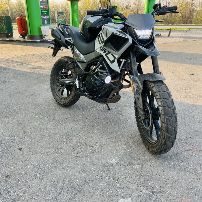 Мотоцикл текен 250. 2025 року