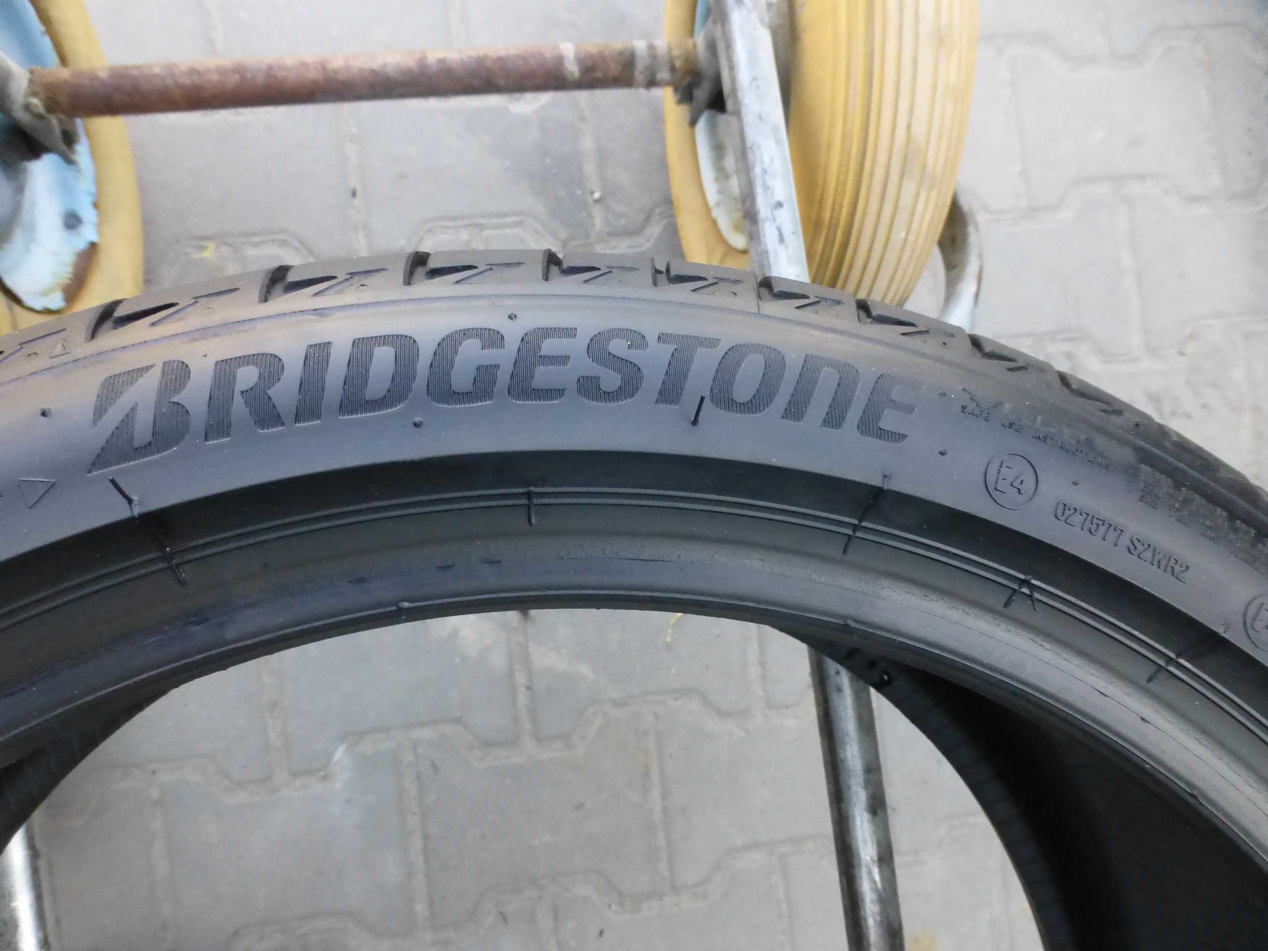 Bridgestone turansa T005 225/40r19 rsc