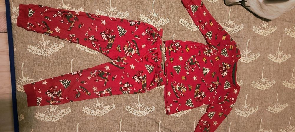 Pizamka, spodnie,bluza 104, chłopiec