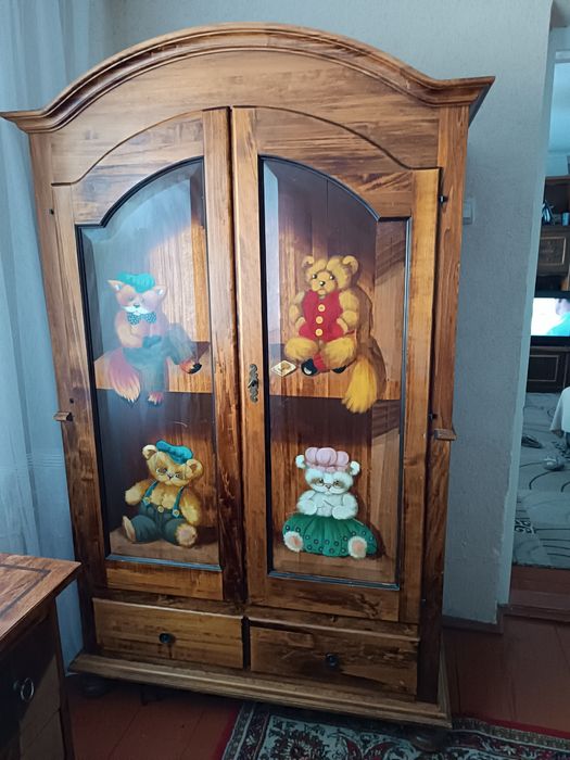 Шафа дитяча,комод,ліжечко