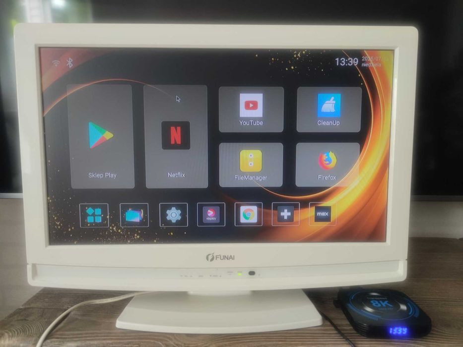 Telewizor LED 22" Funai LH851-M22 biały