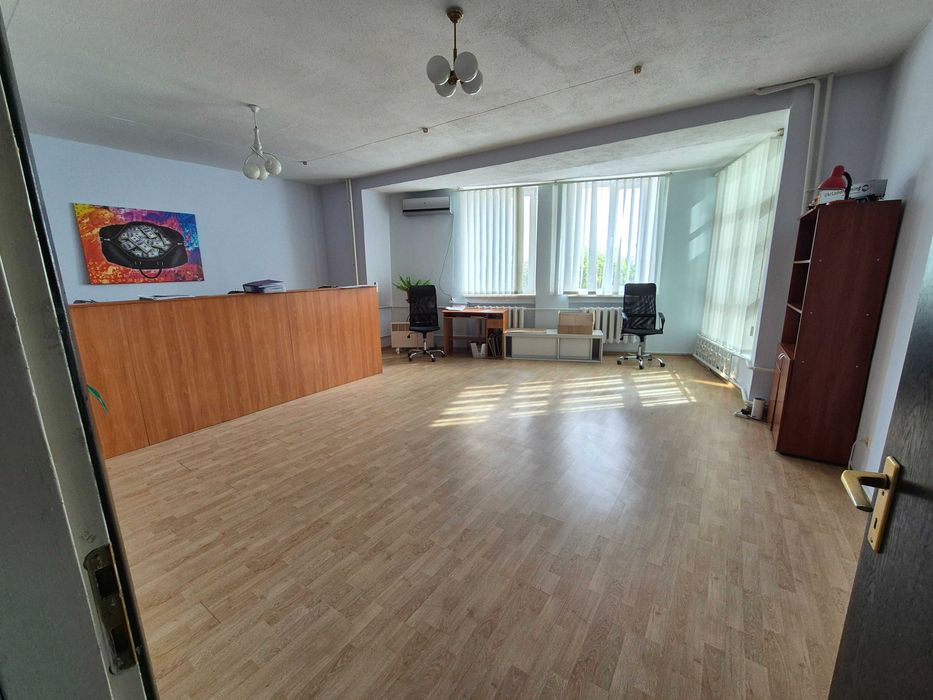 Оренда приміщення кабінет 20,42,48, 180 кв.м цілодоб. доступ пдв