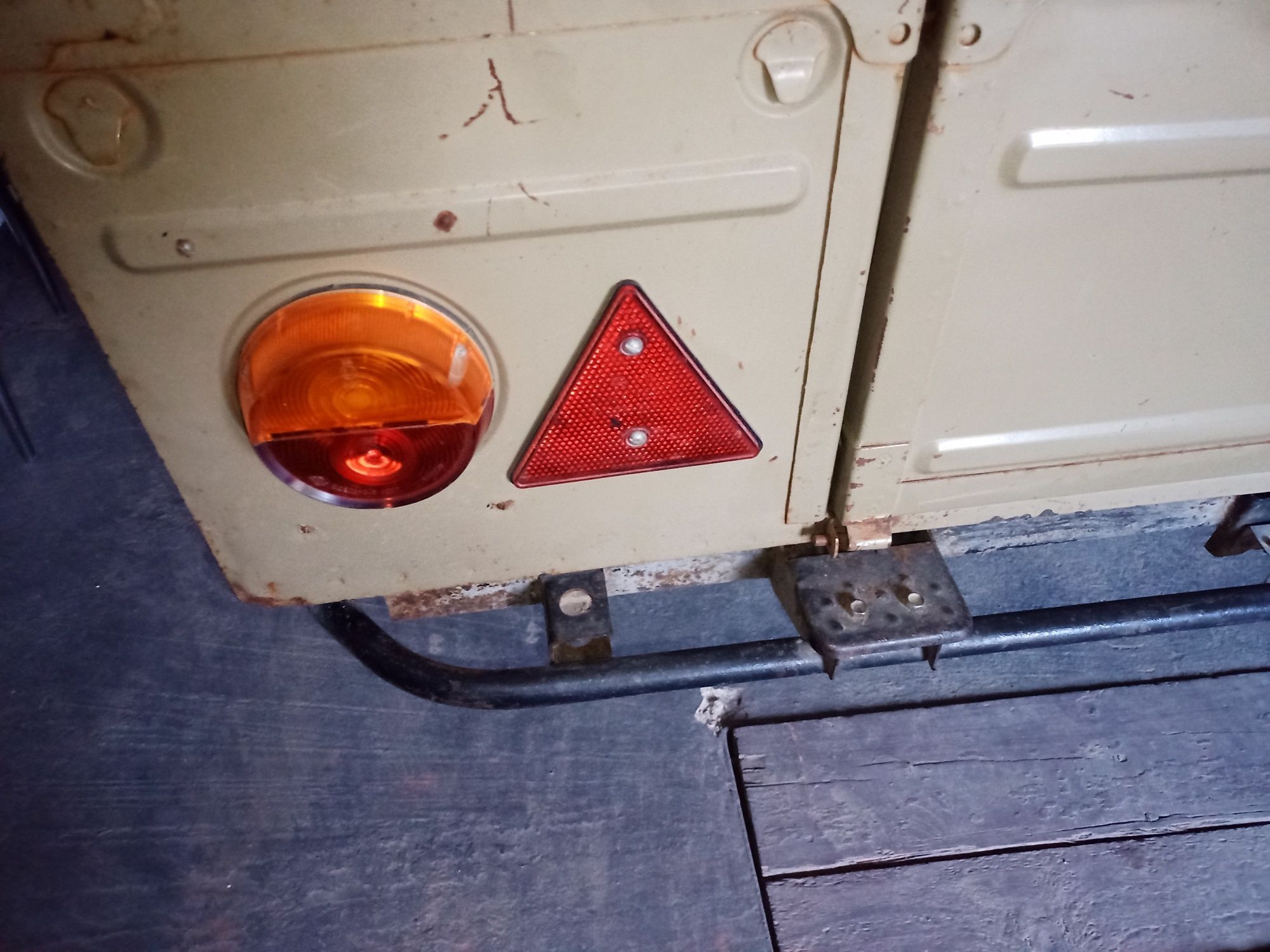 Причіп для легкового авто .