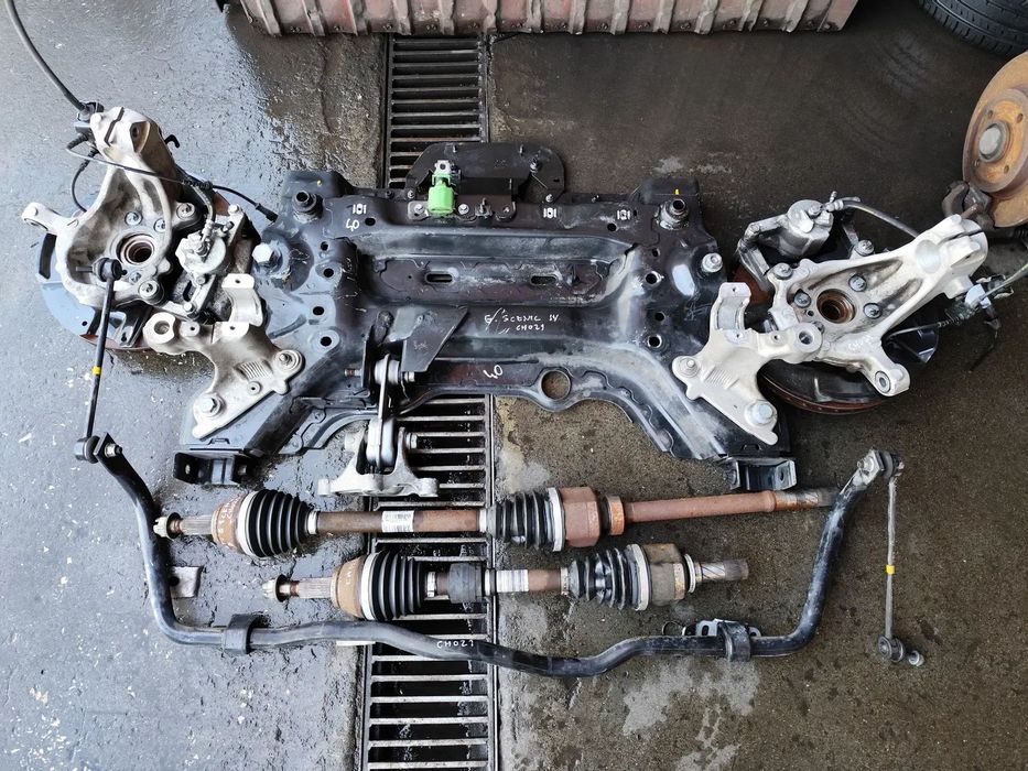 RENAULT SCENIC IV CHARRIOT MANGA EIXO BARRA ESTABILIZADORA - CH021