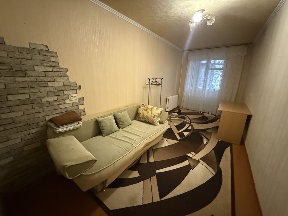 Здається в оренду 2-кімнатна квартира в центрі міста!