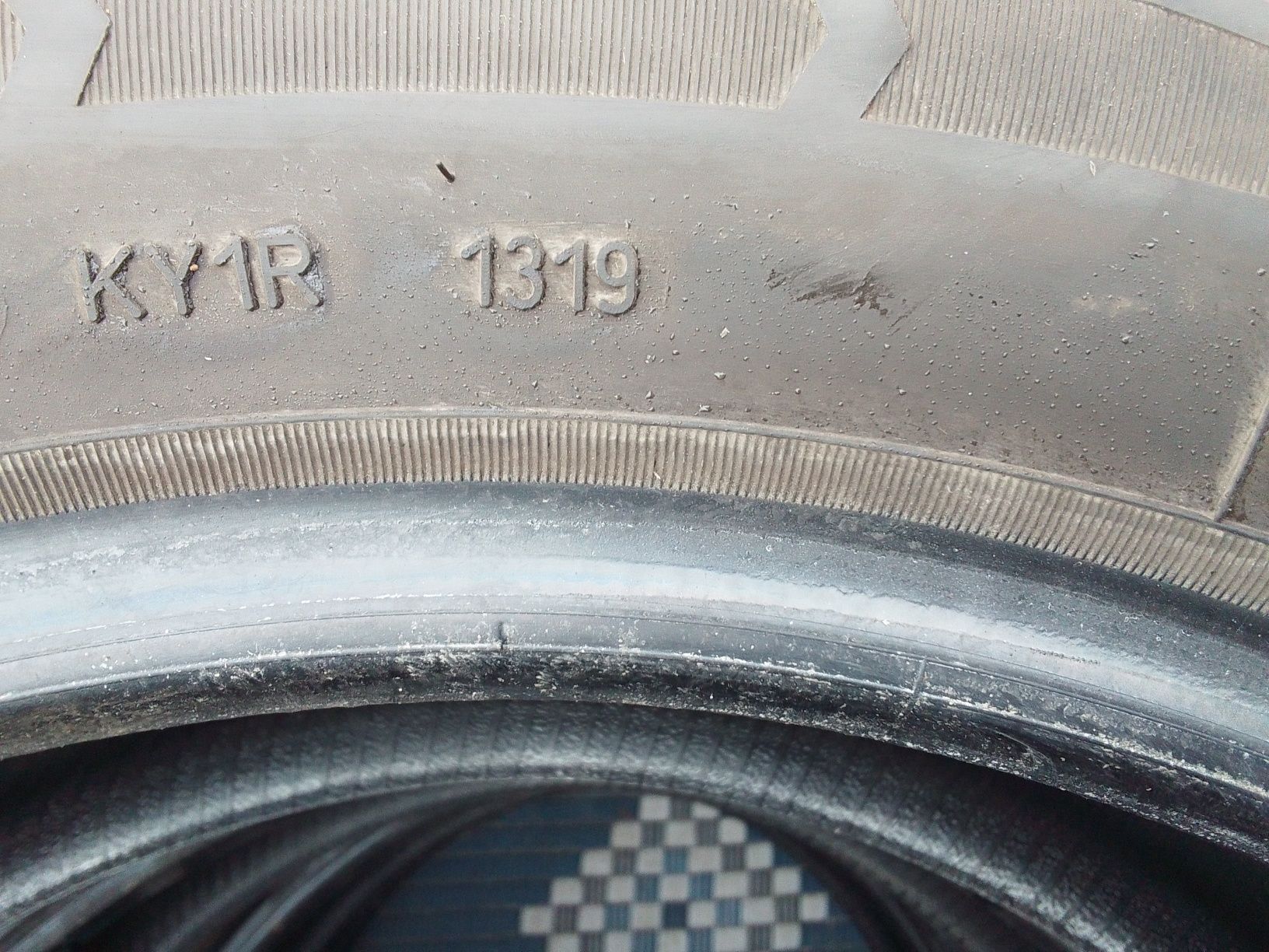 4 Opony zimowe 215/60r17 GOODYEAR 7mm
