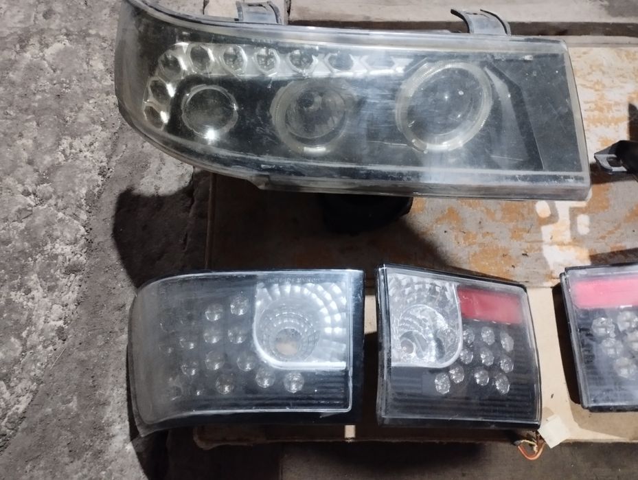 Продам діодні задні стопи Ваз 2110