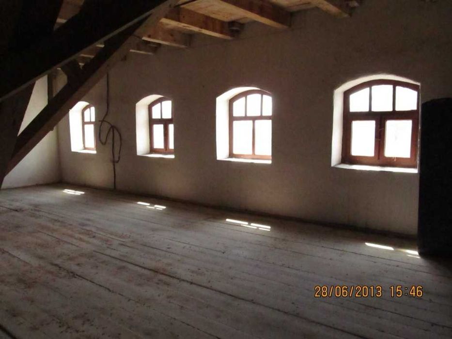 Екс пропозиція : 3 га з термальною водою та готовим проєктом готелю