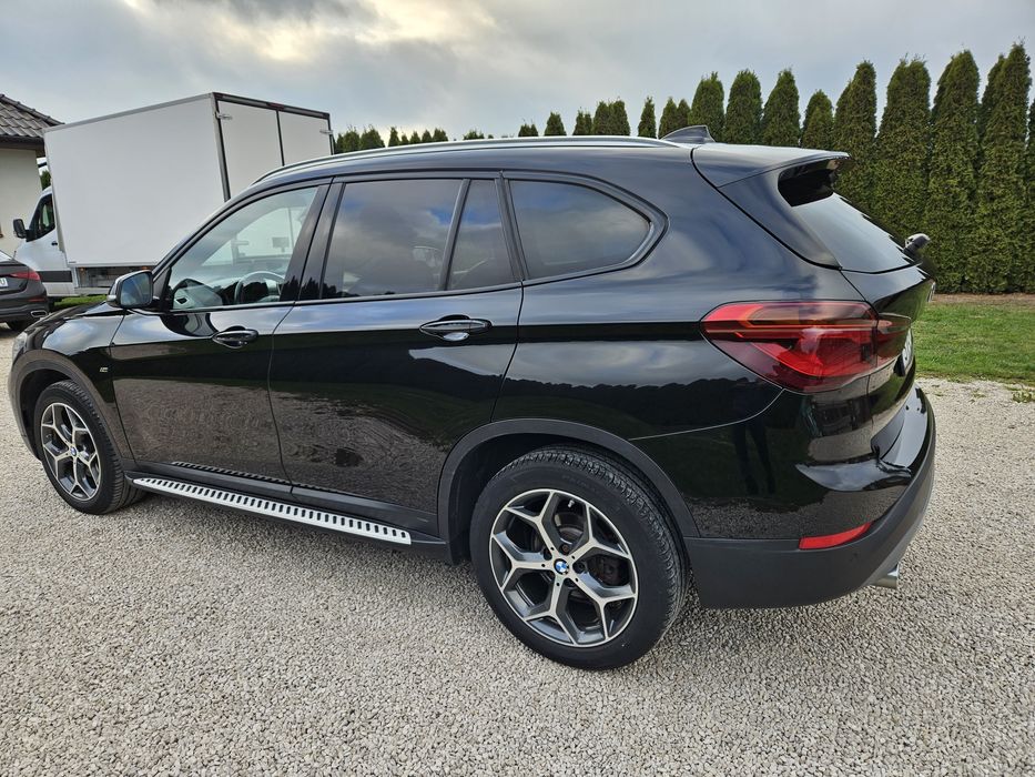 Bmw x1 xDrive x-Line Sport Led
HeadUp