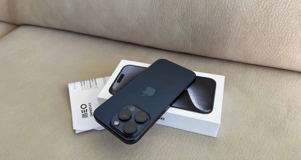 Iphone pro 15 com garantia