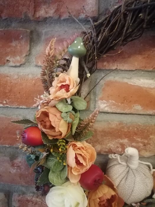 Jesienny wianek na drzwi