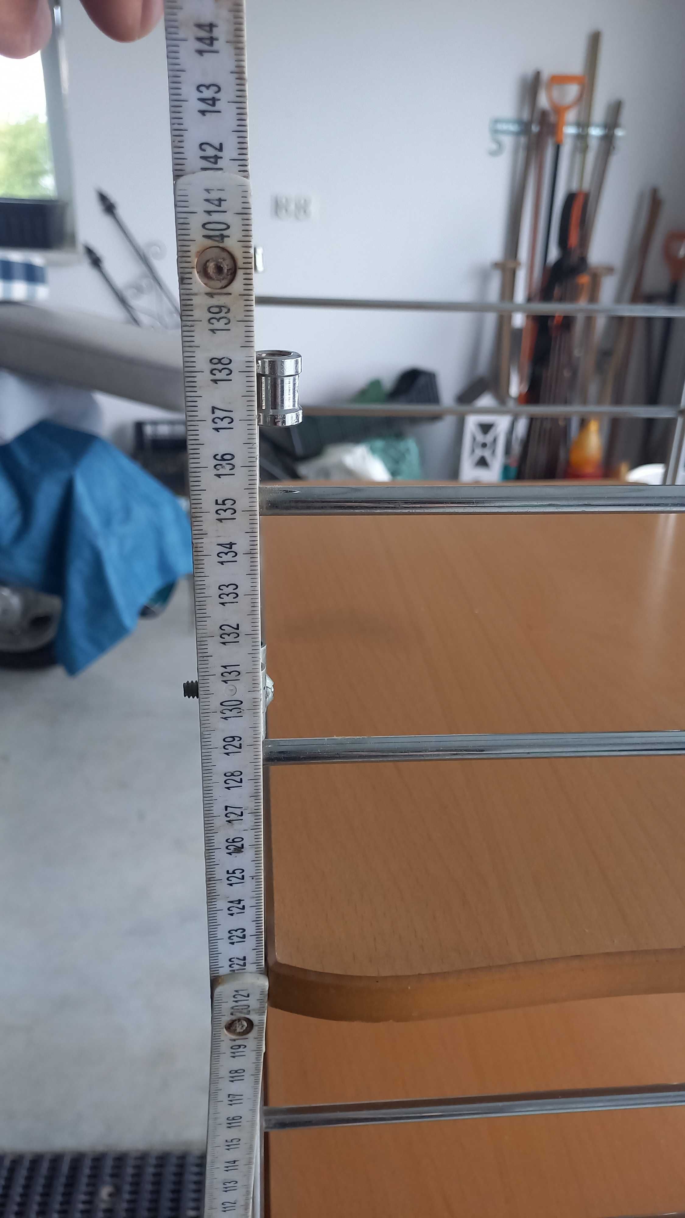 Regał wyciągane półki wysokość 140cm