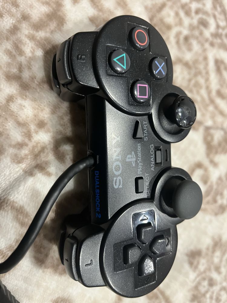 Comando PS2 com avaria