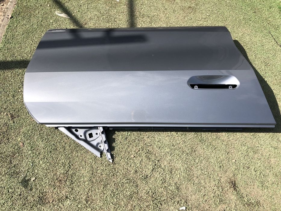 Двері передні праві BMW i4 G26 колір C4W 2021-