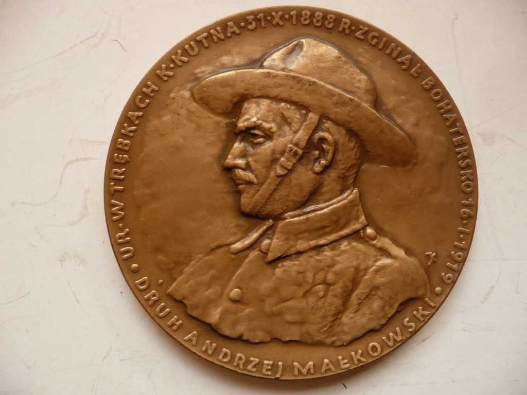 medal Andrzej Małkowski twórca harcerstwa