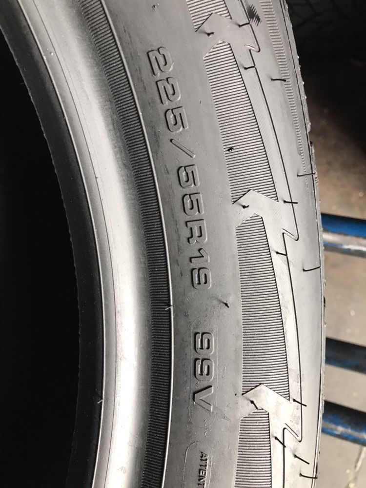 225/55/19 R19 Goodyear Ultra Grip Perfomance GEN1 4шт зима