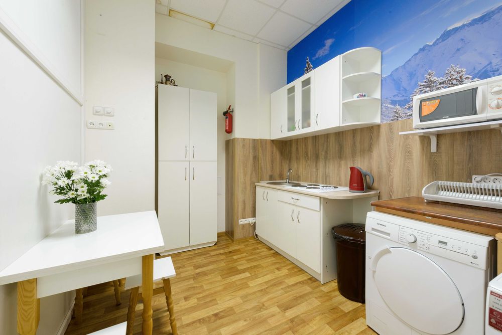 Уютный и Безопасный хостел в Киеве! Поспеши Заселиться! Рядом метро!--555.biz.ua