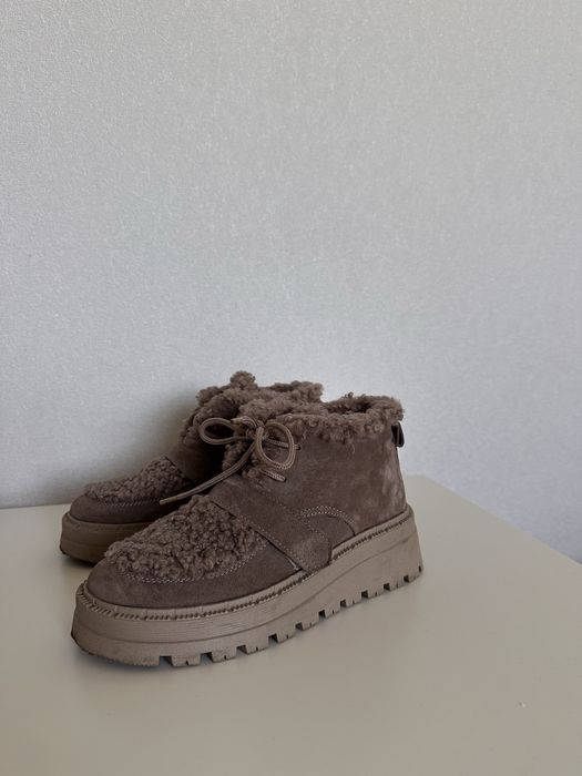 Зимові замшеві боти