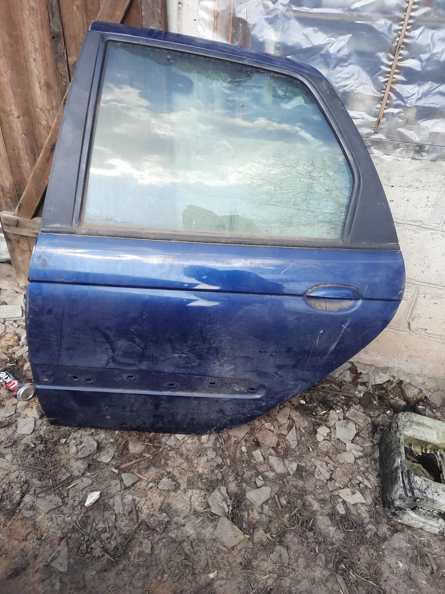 Двери для Renault 19 (рено 19),Renault Scenic 1 (рено сценник 1