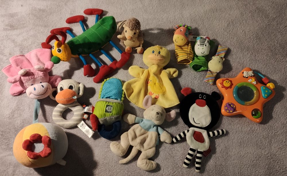 Zabawki dla niemowlaka 6-12 msc