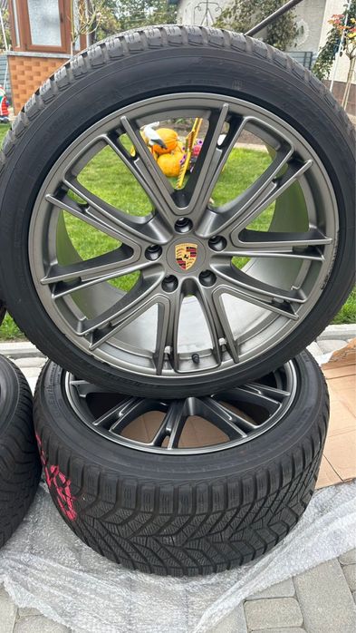 Porsche Panamera 971 диски з шинами 971601025M