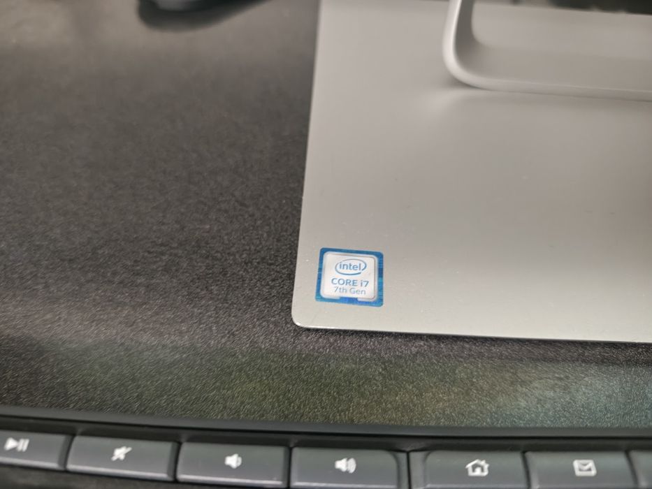 Komputer HP AiO i7 16GB Ram 256SSD + 2TB HDD