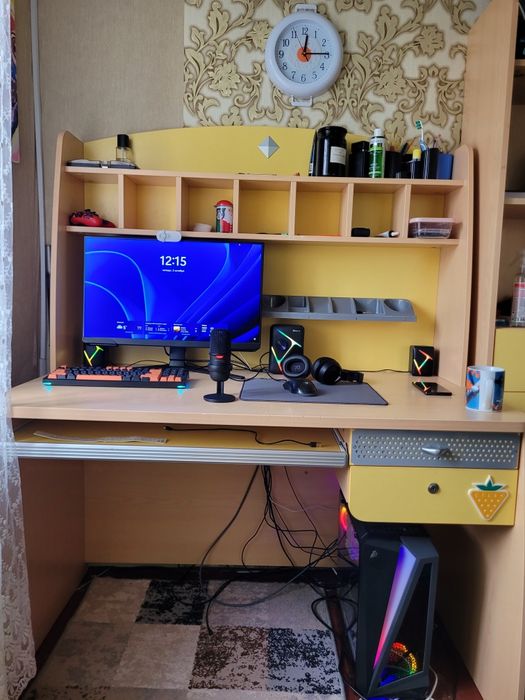 Письмовий стіл фірма Cilek  Турція