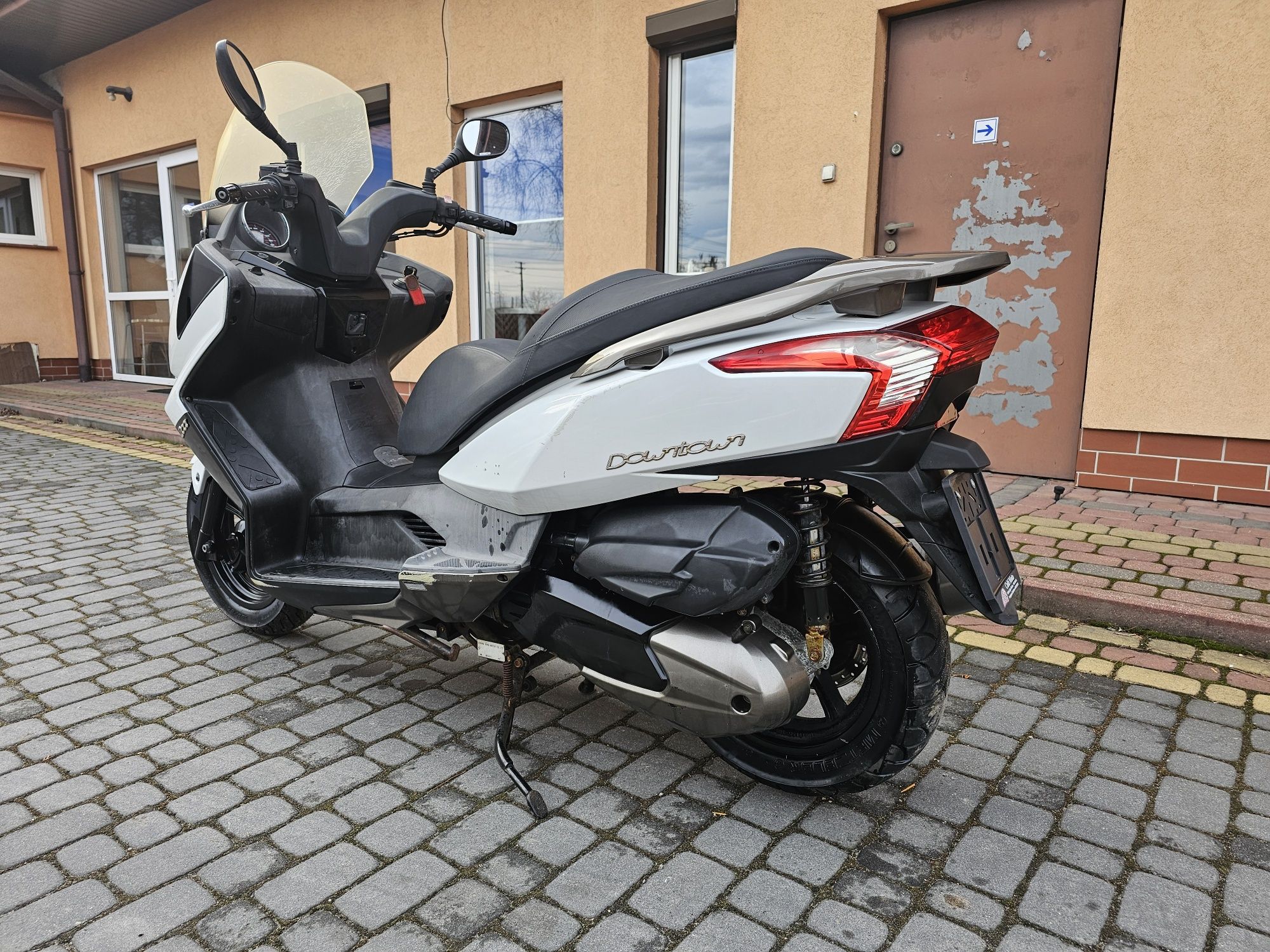 Kymco DownTown 200 skuter XL