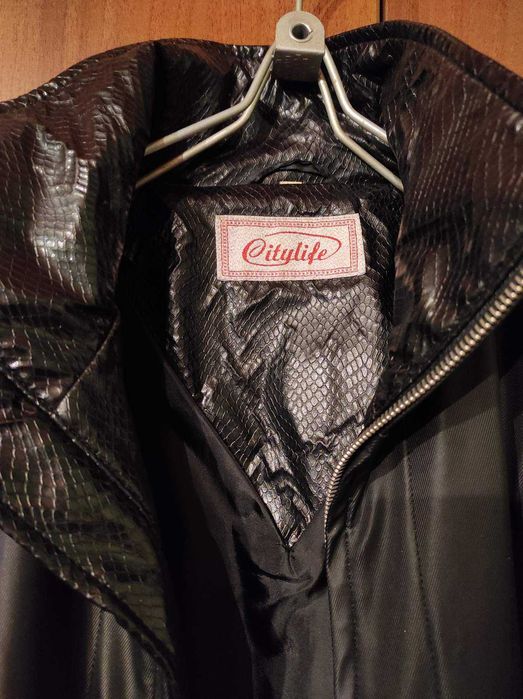 Куртка/плащ черного цвета