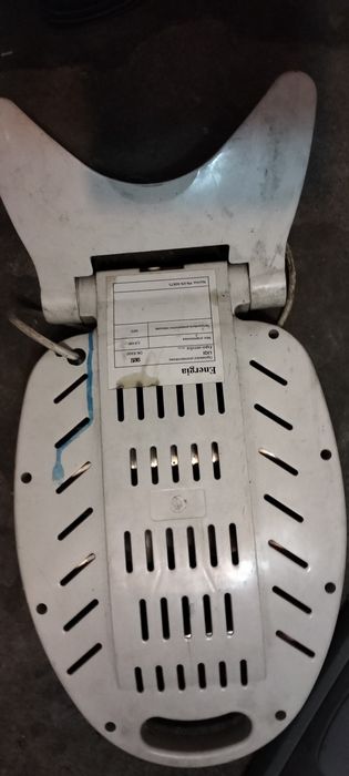 Grzejnik elektryczny promiennik podczerwieni