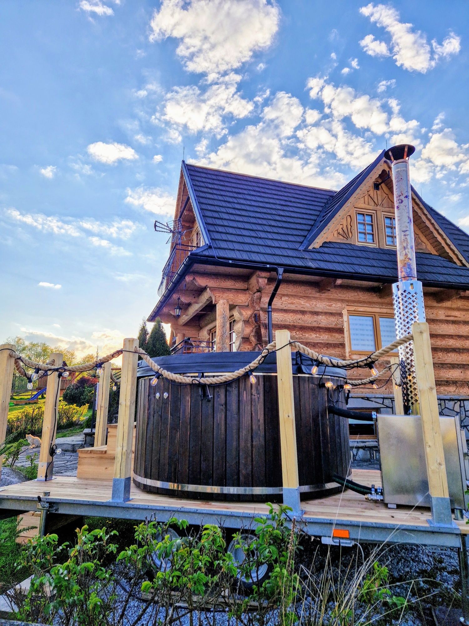 Domek z jacuzzi,  balia na wyłączność Termy Chochołów domek Zakopane