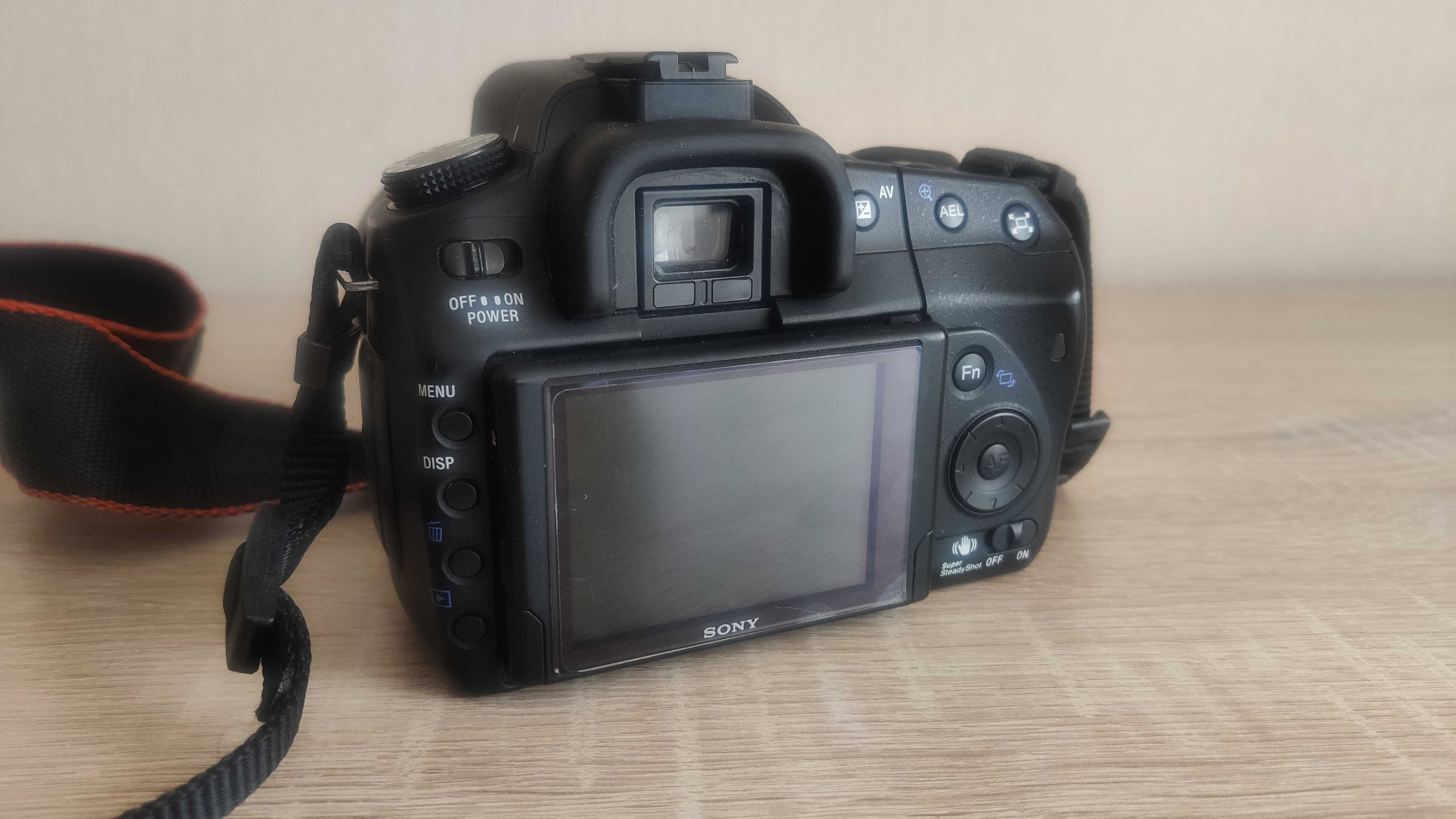 Цифровой зеркальный фотоаппарат Sony Alpha DSLR-A350