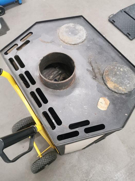 Piecyk piec koza 9KW duży owalny PrEmIuM  dom garaż domek letniskowy