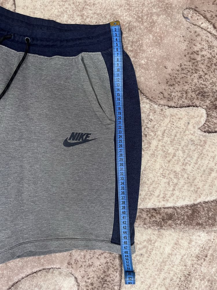 Шорти Nike tech fleece