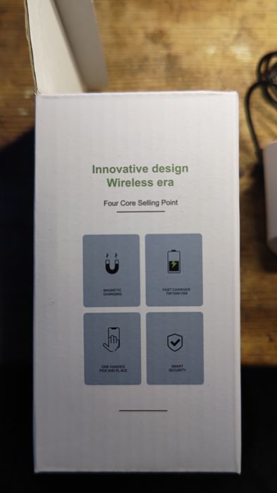 Бездротова зарядка 3в1 y36