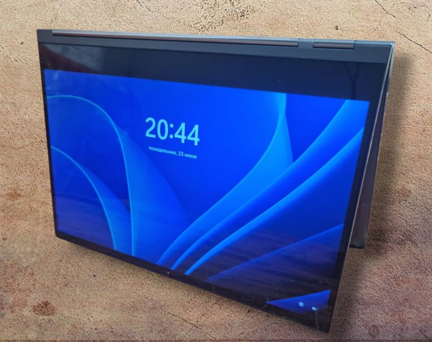 Ноутбук планшет трансформер Lenovo Yoga C930-13IKB