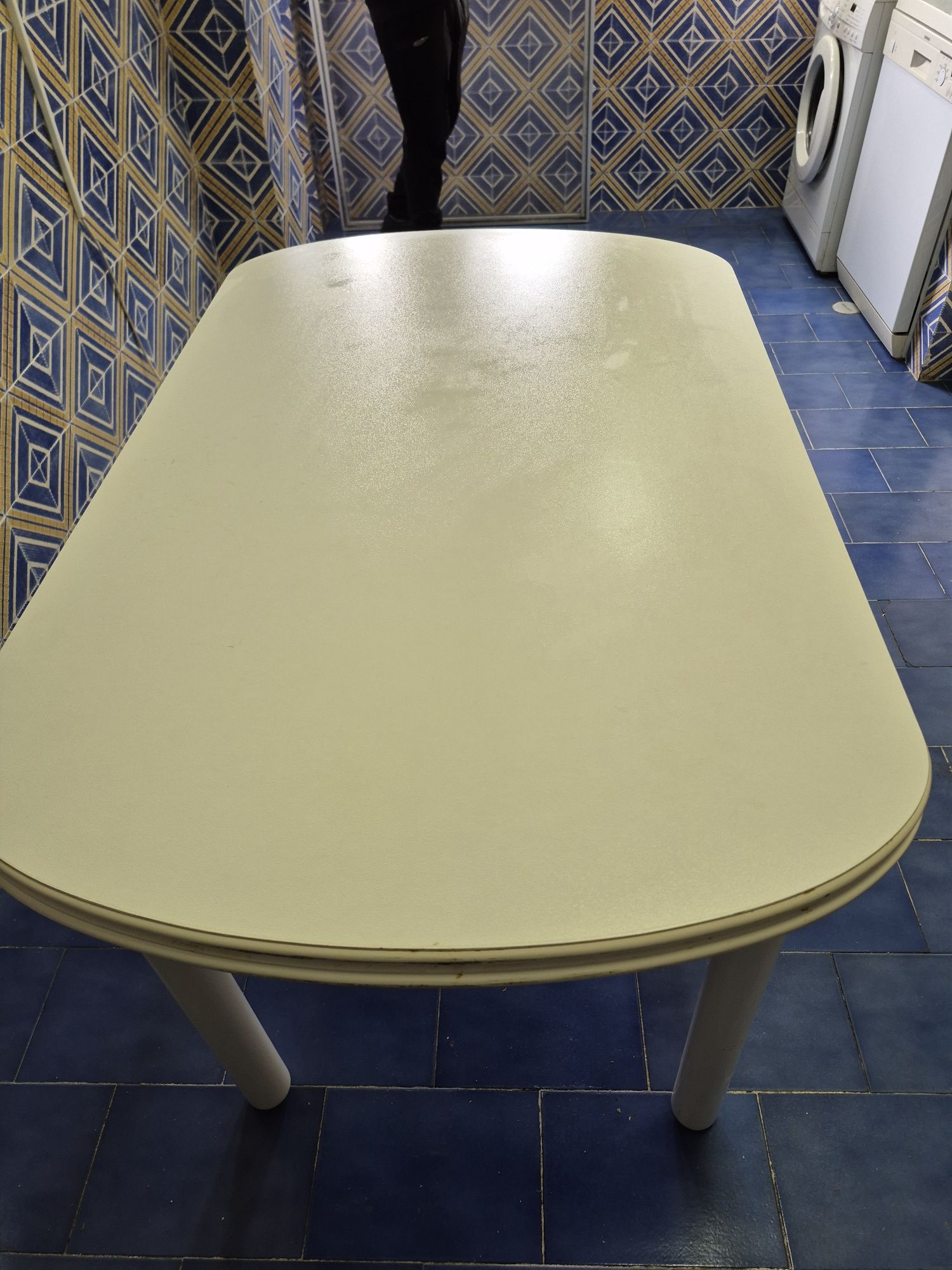 Mesa de cozinha extensível