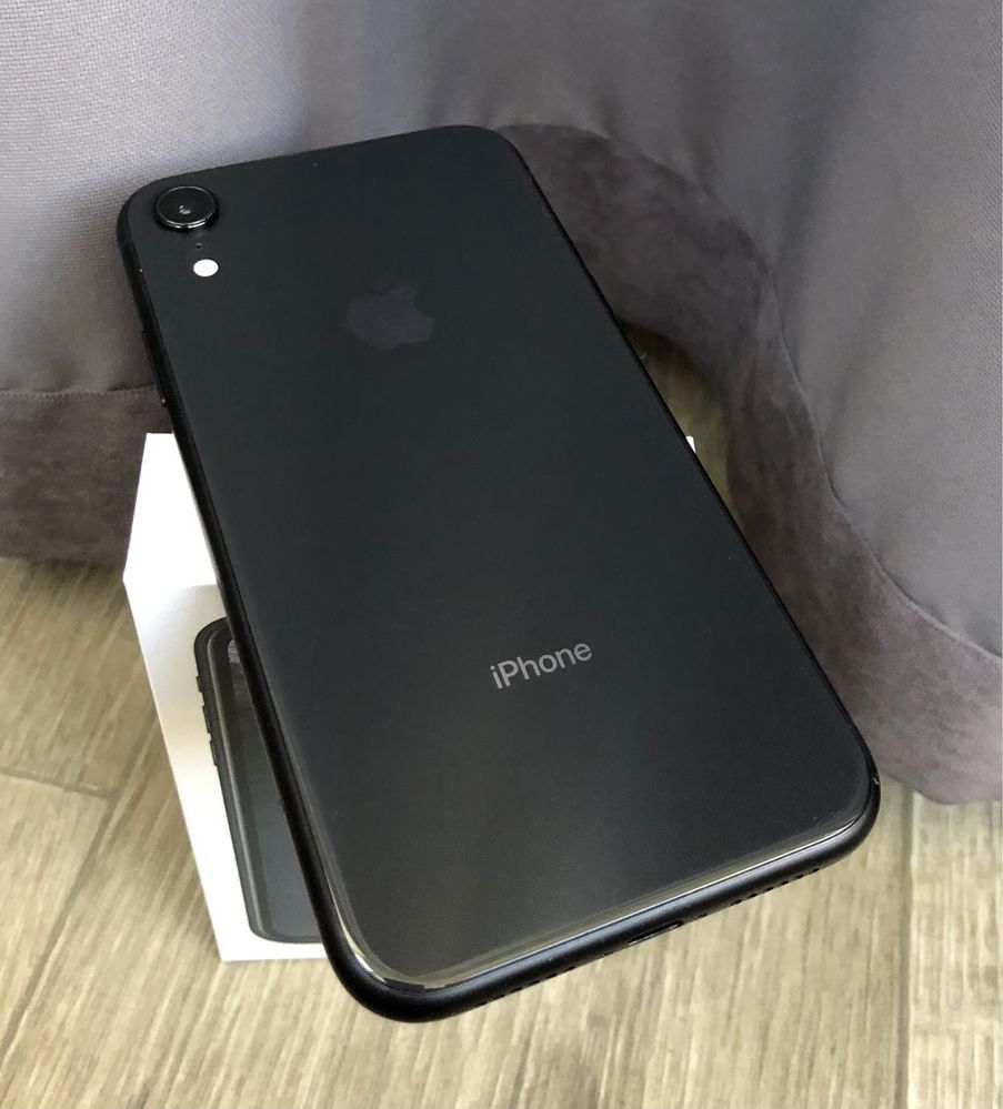 iPhone XR 64GB Space Gray Neverlock