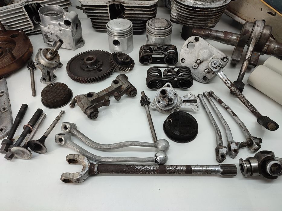 Awo Simson 425 części silnikowe i karoserii