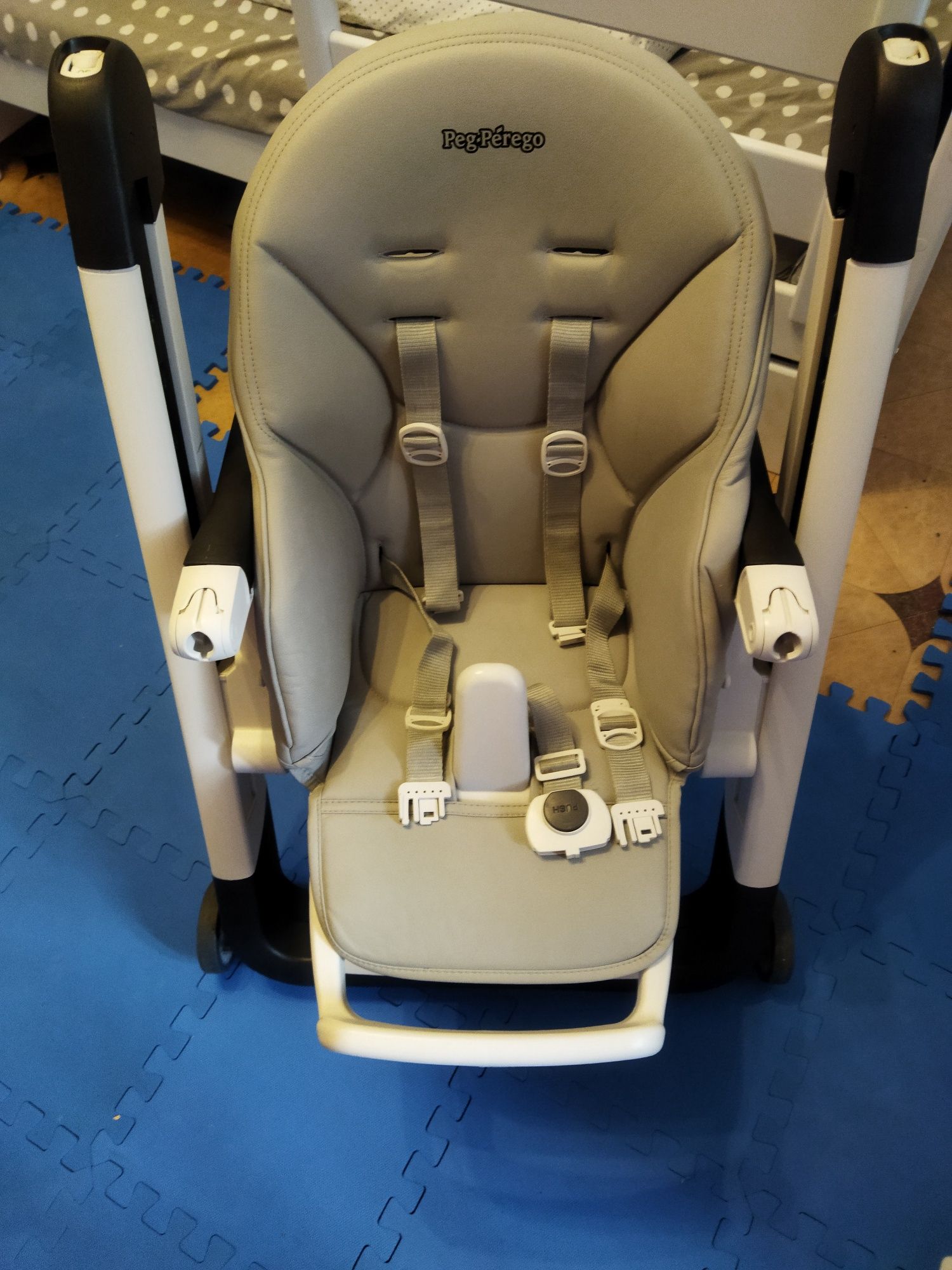 Стульчик для кормления ребёнка Peg Perego