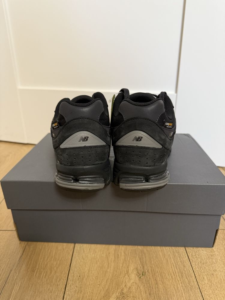 New balance 2002 r codura meskie 41,5