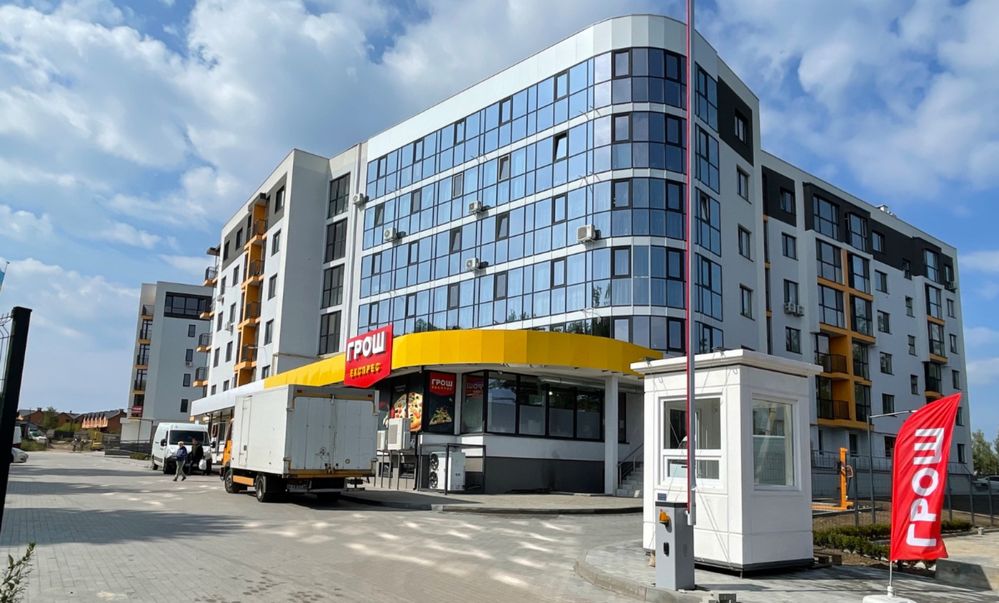 Новий зданий будинок , кладовка в подарунок