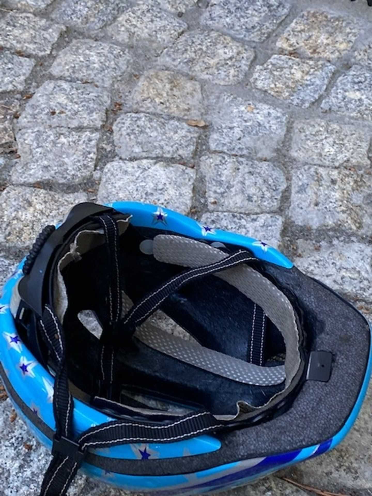 kask rowerowy dla chłopca regulowany (51-57)