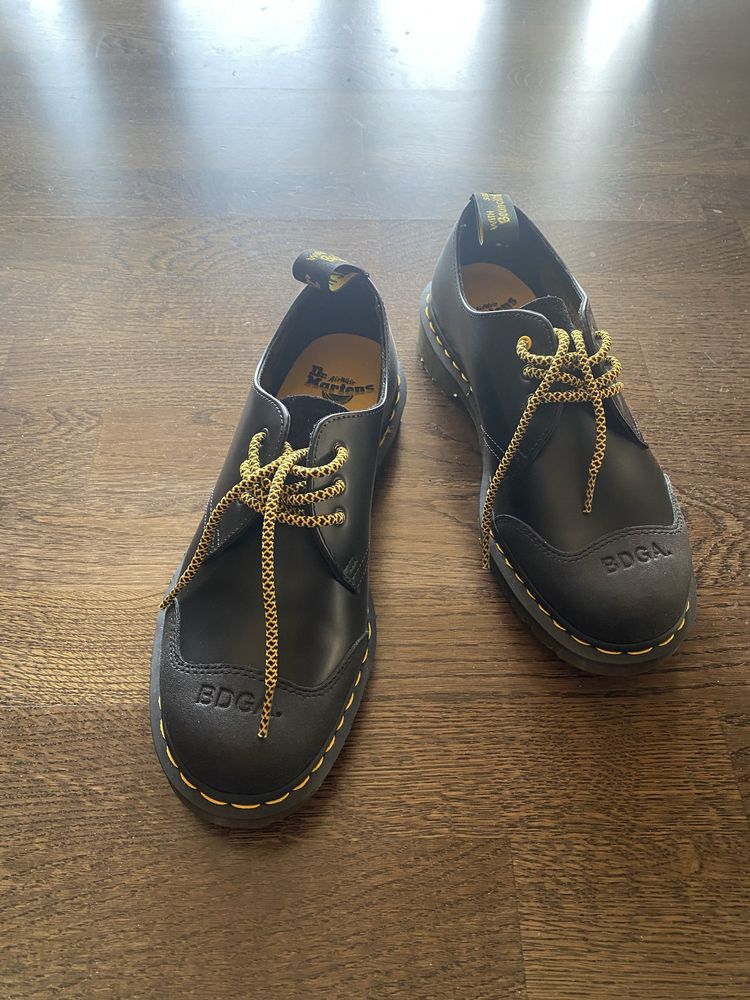 Туфлі Dr. Martens