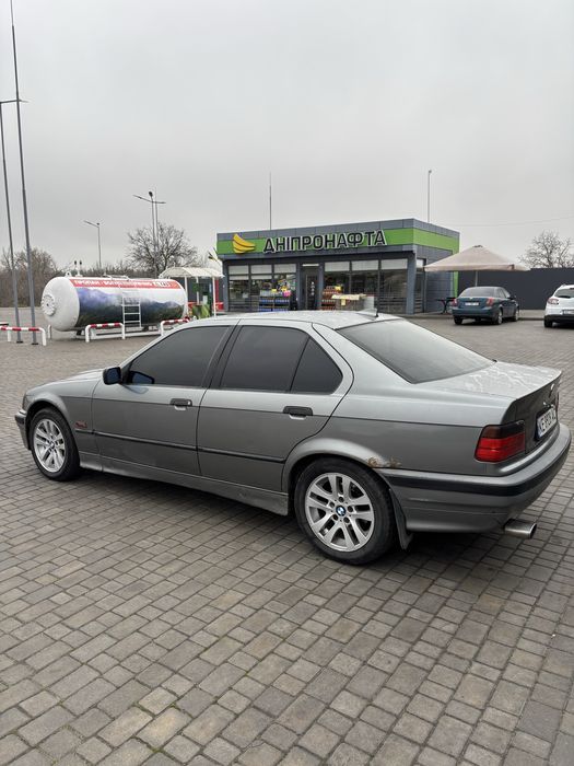 Bmw e36 320i